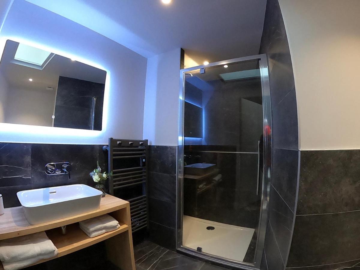 Vannes Lodge Екстериор снимка